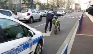 La police municipale de Drancy prise à partie par des jeunes pour une motocross