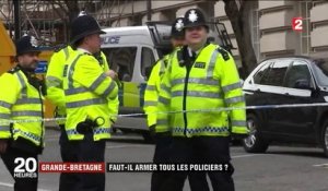 Attaque à Londres : faut-il armer les policiers ?