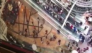 18 personnes blessées dans un centre-commercial de Honk-Kong à cause d'un escalator qui part soudainement en sens invers