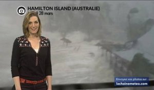 Australie : des vents à 263 km/h avec le cyclone Debbie