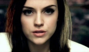 Amy Macdonald - Don't Tell Me That It's Over