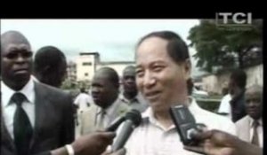 Visite de l'ambassadeur de Chine en Côte d'Ivoire au Palais de la Culture