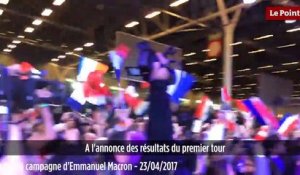 Le public en liesse à l'annonce des résultats au QG d'Emmanuel Macron