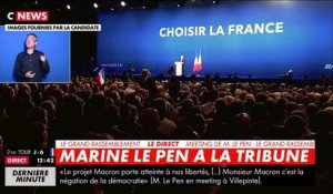Marine Le Pen pointe du doigt Emmanuel Macron