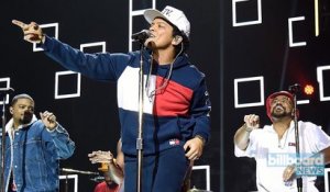 Bruno Mars' 'That's What I Like' Reaches No. 1 on Billboard Hot 100 | Billboard News