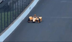 Fernando Alonso percute deux oiseaux à + de 320 km/h