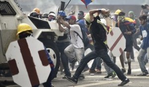 Les manifestants anti-Maduro restent mobilisés au Venezuela