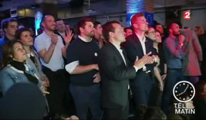 Présidentielle : les supporters de Macron et Le Pen se félicitent