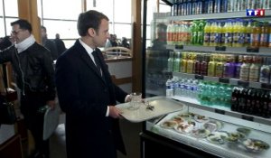 Emmanuel Macron, les coulisses d'une victoire : au restaurant