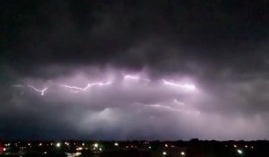 Un orage d'éclairs spectaculaire à Oklahoma,Etats-Unis
