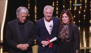 Robin Campillo (Grand prix) ovationné pour 120 Battements par minute - Festival de Cannes 2017