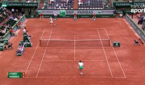 Roland-Garros 2017 : Verdasco démarre plus fort que Zverev (1-3)