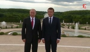 La rencontre Macron-Poutine à Versailles, vue par nos télés