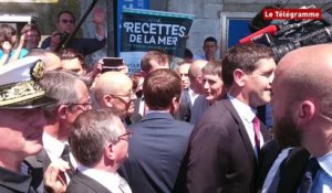 Lorient. Macron échange avec les pêcheurs
