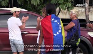 L'opposition vénézuélienne bloque des avenues à Caracas