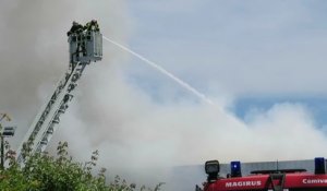 VIDEO(36). Un violent incendie détruit une menuiserie à Châteauroux