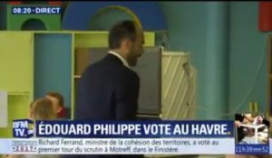 Législatives: Édouard Philippe vote... dans une machine électronique