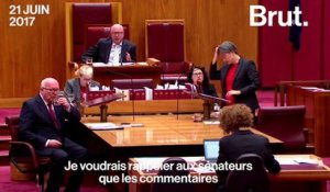 Une sénatrice australienne remet en place un opposant en plein parlement