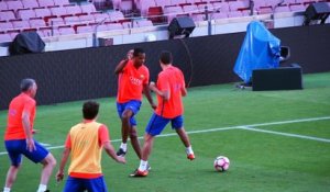 Barça - Kluivert a retrouvé le sourire