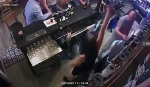 Ce patron de bar frappe sa femme et poste la vidéo sur facebook