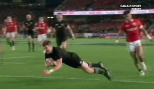 Magnifique essai de Jordie Barrett contre les Lions