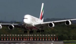 L'incroyable atterrissage d’un A380 à Düsseldorf en pleine tempête Xavier