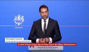 "Le général Lecointre est un héros", juge Christophe Castaner