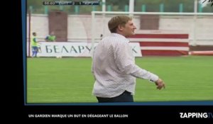 Un gardien marque un but en dégageant le ballon (vidéo)