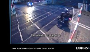 Deux hommes en scooter prennent tous les risques à un passage à niveau ! (Vidéo)