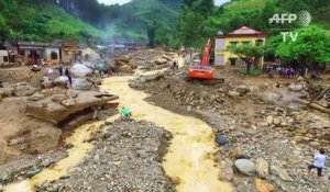 Inondations et coulées de boue au Vietnam: 26 morts