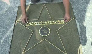 Charles Aznavour va recevoir son étoile sur le Walk of Fame