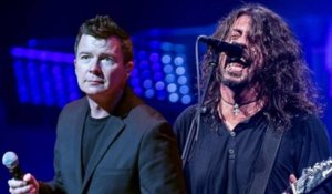 Foo Fighters a rickrollé un de ses concerts