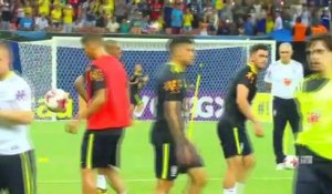 L’échauffement spectaculaire de Neymar et Gabriel Jesus