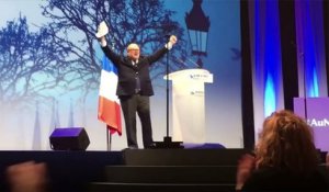 Marine Le Pen refuse de venir en aide à un fidèle soutien