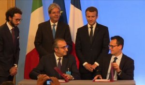 Reprise de STX: "un accord gagnant-gagnant" dit Macron