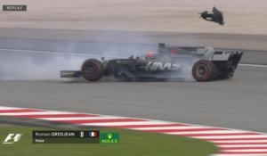 Grand Prix de Malaisie - Le crash de Romain Grosjean lors de la séance d'essais libres 2