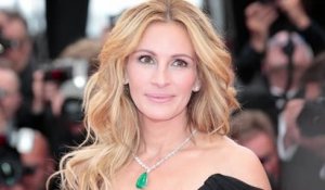 Julia Roberts Refers to Herself as 'Selfish Little Brat' in Her 20s