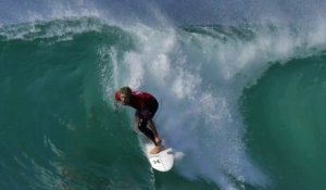 Adrénaline - Surf : Le tube de John John Florence contre Mick Fanning