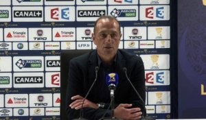 La réaction de Michel Der Zakarian après EAG-Montpellier (0-2) :