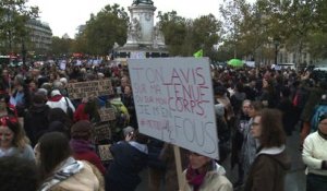 #metoo: rassemblement à Paris contre le harcèlement