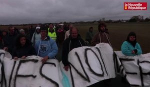 VIDEO. 1.500 opposants aux bassines géantes à Amuré