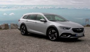 Opel Insignia Country Tourer 2.0 Biturbo 210 4x4 : 1er essai en vidéo