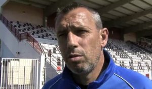 Le coach du FC Martigues Franck Priou