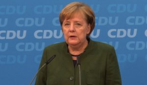 Merkel veut négocier avec les sociaux-démocrates