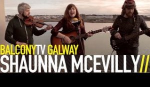SHAUNNA MCEVILLY - WINTER SLAVE (BalconyTV)