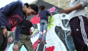 Des graffeurs apportent un supplément d'âme aux murs d'Amman