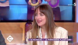 "50 Nuances", le phénomène planétaire ! - C à Vous - 05/02/2018