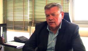 Les Images Du Phare Avec Les Explications De Philippe Pomar Adjoint Delegue Au Port De Plaisance Sur Orange Videos