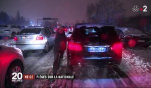 Neige : nuit blanche pour les automobilistes de la N118