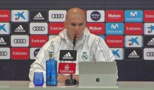 Real Madrid - Zidane : "Quand Varane est bien physiquement, il est extraordinaire"
